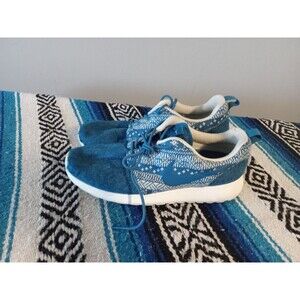 Nike Women's Roshe One Winter 'Christmas Sweater Pack- Blue' 685286-441 Size 9.5